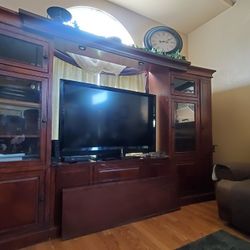 Large ENTERTAINMENT CENTER 