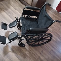 Drive Cruiser 3 Wheelchair 