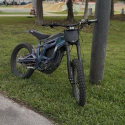 Talaria Mx4 (modded) NO TRADES