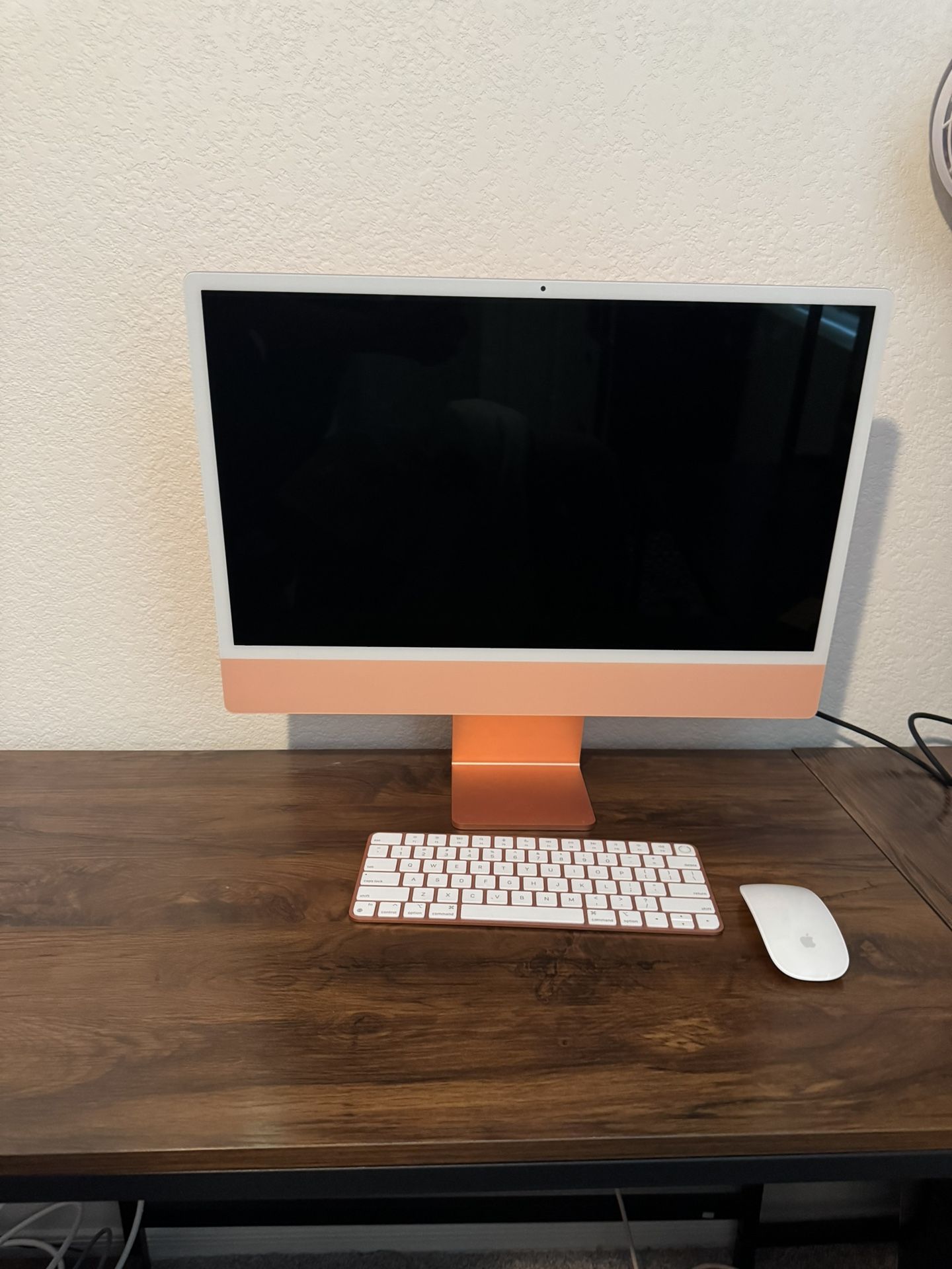 iMac 2023 