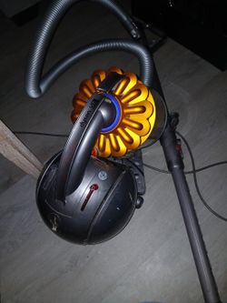 Dyson Dc39 Ball Multifloor Cannister Vacuum