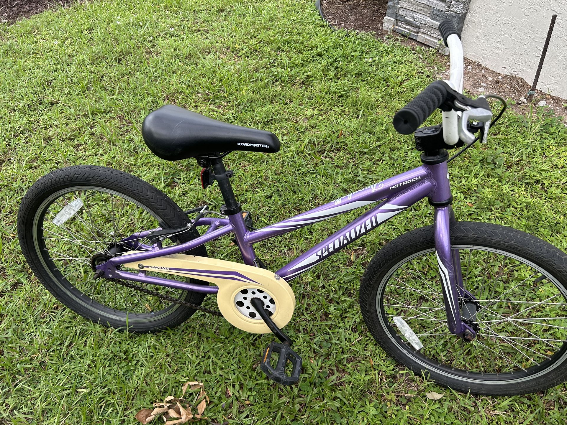Specialized Hotrock 20 Inch Bicycle SERVICED