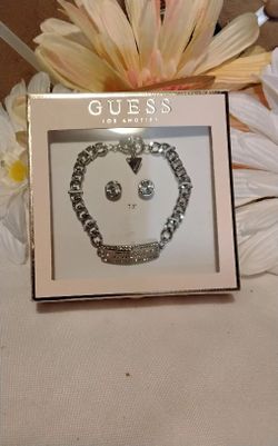 Beautiful Silvertone Guess Bracelet With Stud Earrings $15