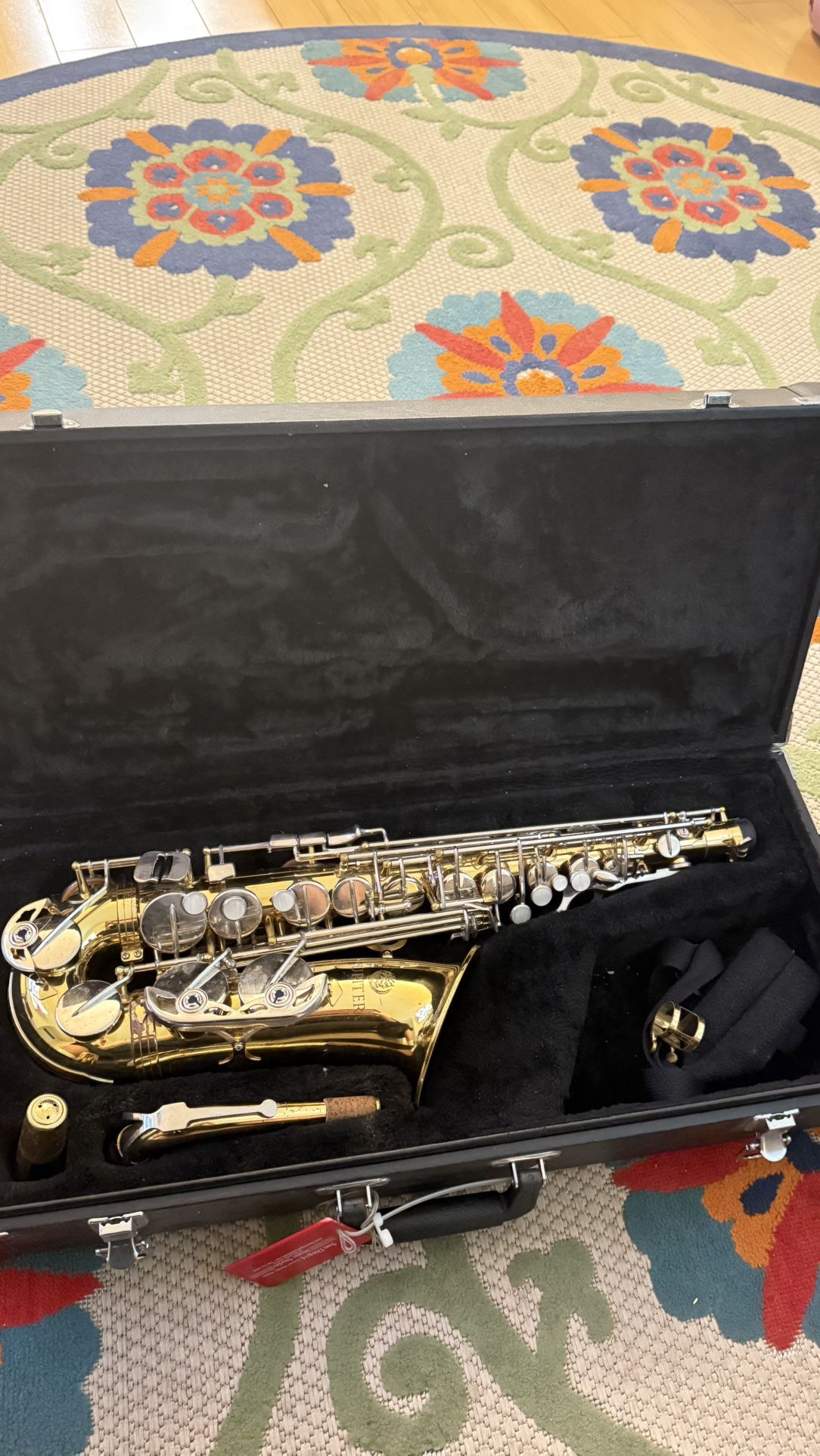 Jupiter Jass Alto Saxophone 669-ll