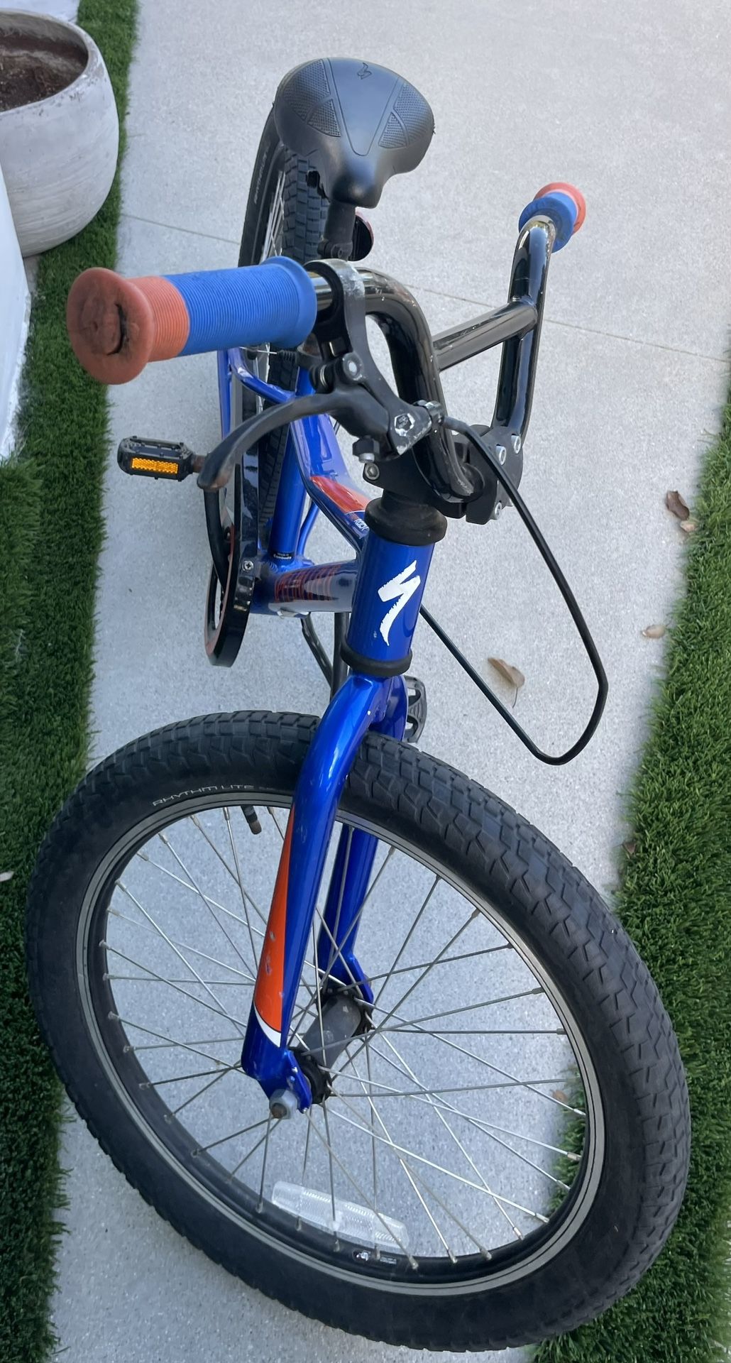 Specialized Rip rock Coaster 20 Kids Blue Boys Bike