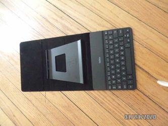 Belkin Portable wireless Bluetooth keyboard case model F5L164 For Apple ipad