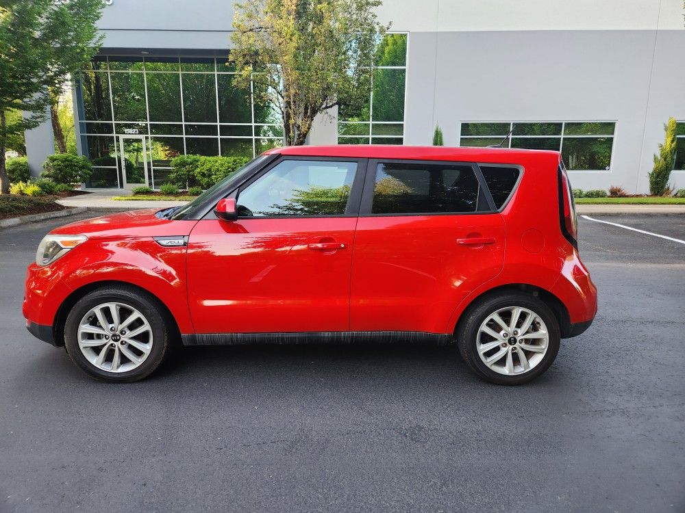 2017 KIA Soul