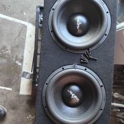 Skar 12inch Subwoofers With Solid Box 800rms 1600watt Peak 