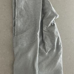 Alo Yoga Grey Workout Pant -L 