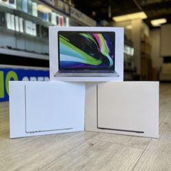 MacBook Pro 13 inch M2 Chip & MacBook Air M2 Chip Available 