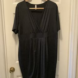 Poseshe Women’s Black Dress Size 4 Xl