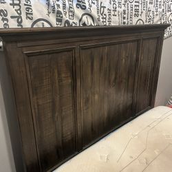 Full Size Bed