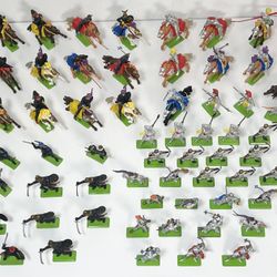 74pc Vintage 1971 Britains Ltd Deetail Turks / Knights w/Accs. Figures Lot
