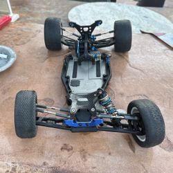 Team associated buggy roller