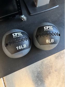 Medicine balls x2