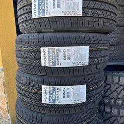 235/45R18 Set Of 4 Kumho New Tires