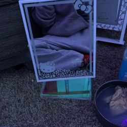 Impressions Hello Kitty Small Mirror
