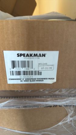 Speak man goose neck faucet w / wrist blade handle
