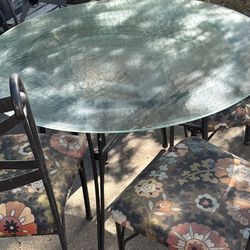 Glass Table Top With Four Chairs