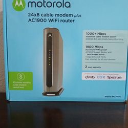 Motorola Cable Modem Plus wifi Router 