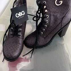 New Guess Boots