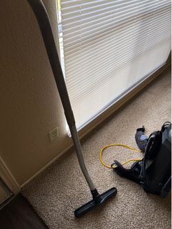 Commercial vortex vac