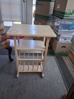 Wooden Magazine Rack