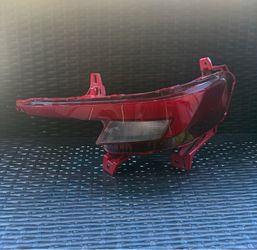 2019 2020 Hyundai Elantra Sport Rear Bumper Left Driver Side Reflector Light OEM