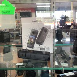 Insta360 X4 