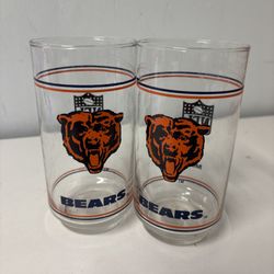 🌹 2 Bears NFL Drinking Glasses. Vintage