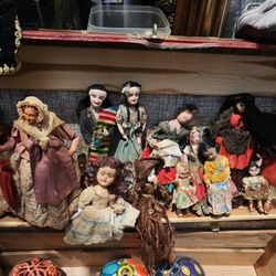 Vintage Doll Colecttion 