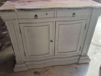 Vintage Sideboard Buffet Cabinet – Unfinished DIY Refinish Project