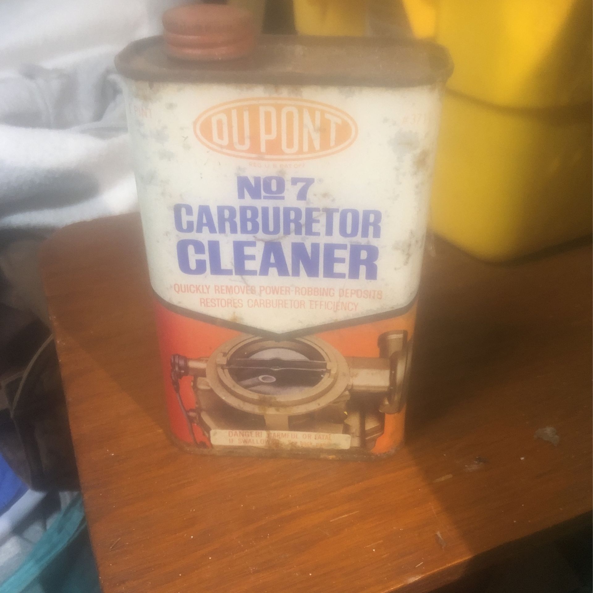 Vintage DuPont No7 Carb Cleaner