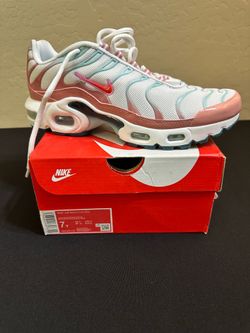 Nike Air Max Plus Brand New Never Worn Size 7Y