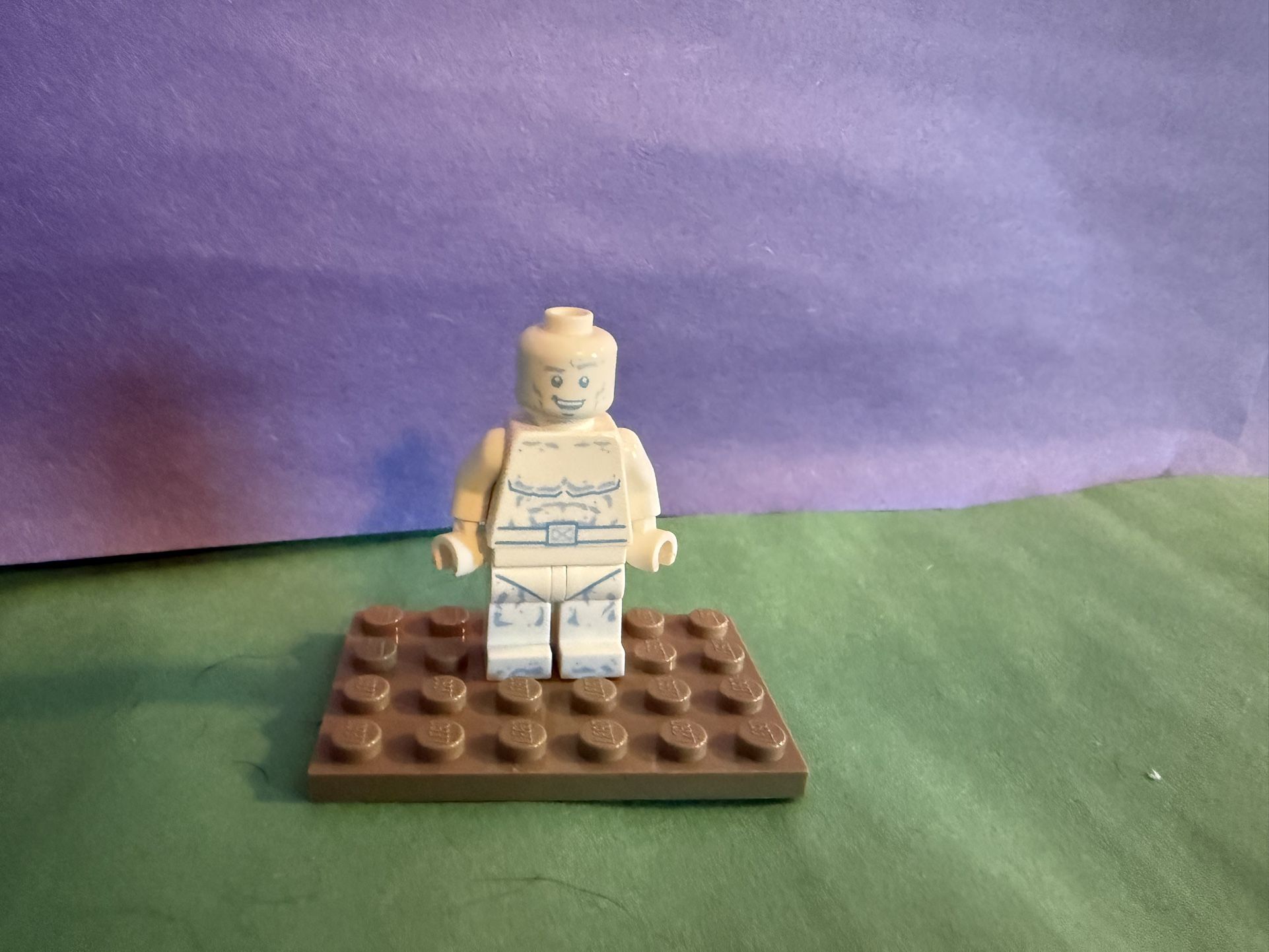 Lego Iceman Minifigure (sh0995)
