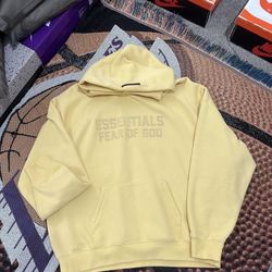 Essentials - Fear Of God - Yellow Hoodie Sz M