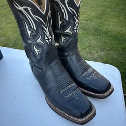 Red Diamond Boots