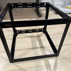 ECHOGEAR 10U Network Rack - Wall Mountable