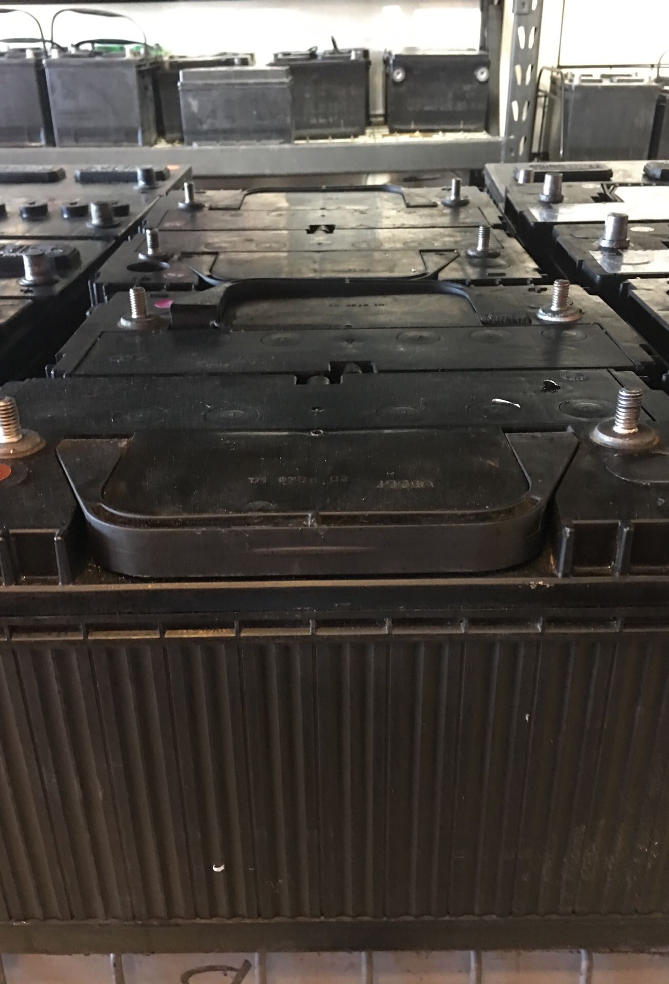 BATTERY golf cars and truck