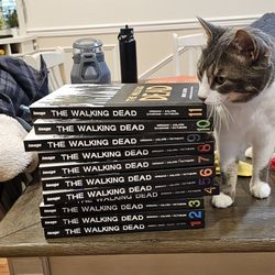 The Walking Dead Comic Books 1-11