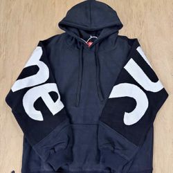Supreme Hoodie 