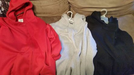 2 pullover hoodies nd red zip up jacket heavy duty