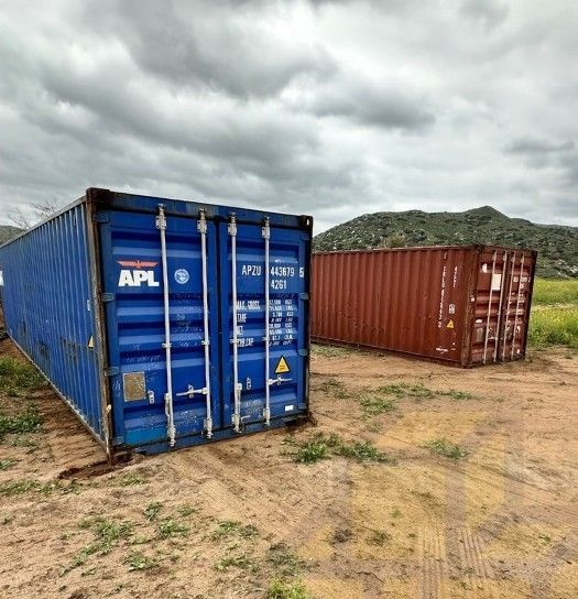 Affordable Storage Containers Available | 20ft & 40ft Shipping Containers | Custom quote by zip code