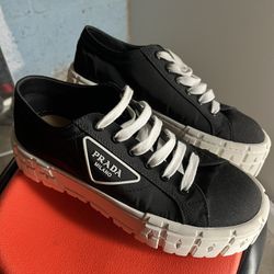 Prada Sneakers 