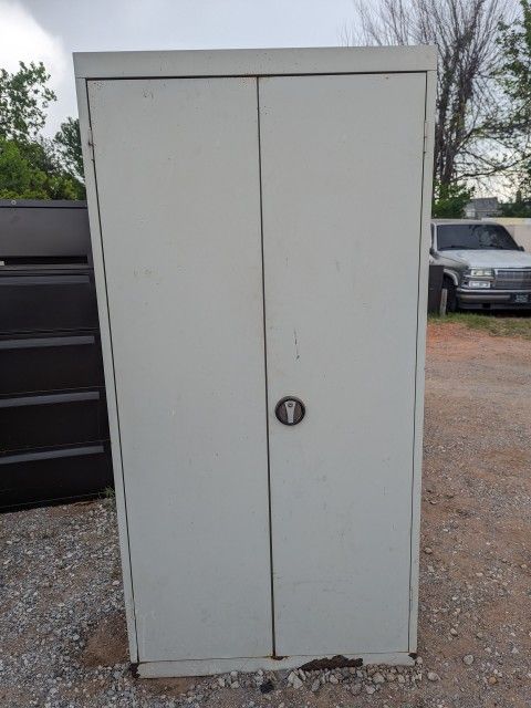 Steel Storage Cabinet 