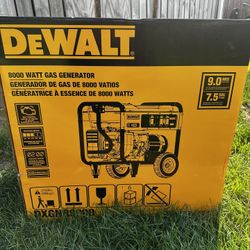 NEW DEWALT 10000 / 8000-Watt Electric Start Gas Powered Portable Generator DXGNR8000