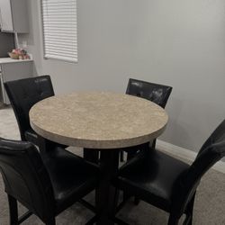 5 Piece Dining Set