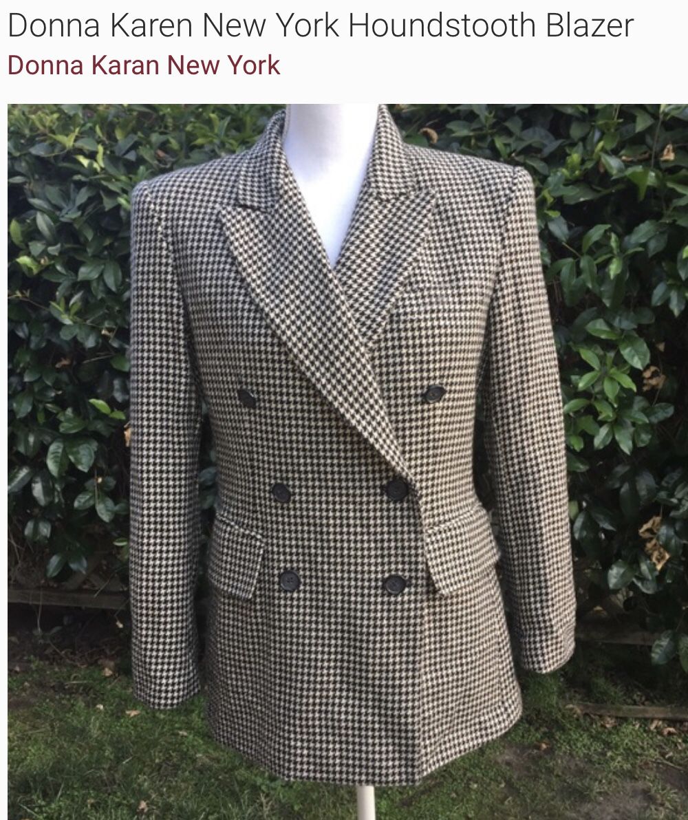 Donna Karan, vintage black and white checkered boyfriend blazer to your Fall fashion collection!! 95% wool, 5% cashmere makes this stunning double-br