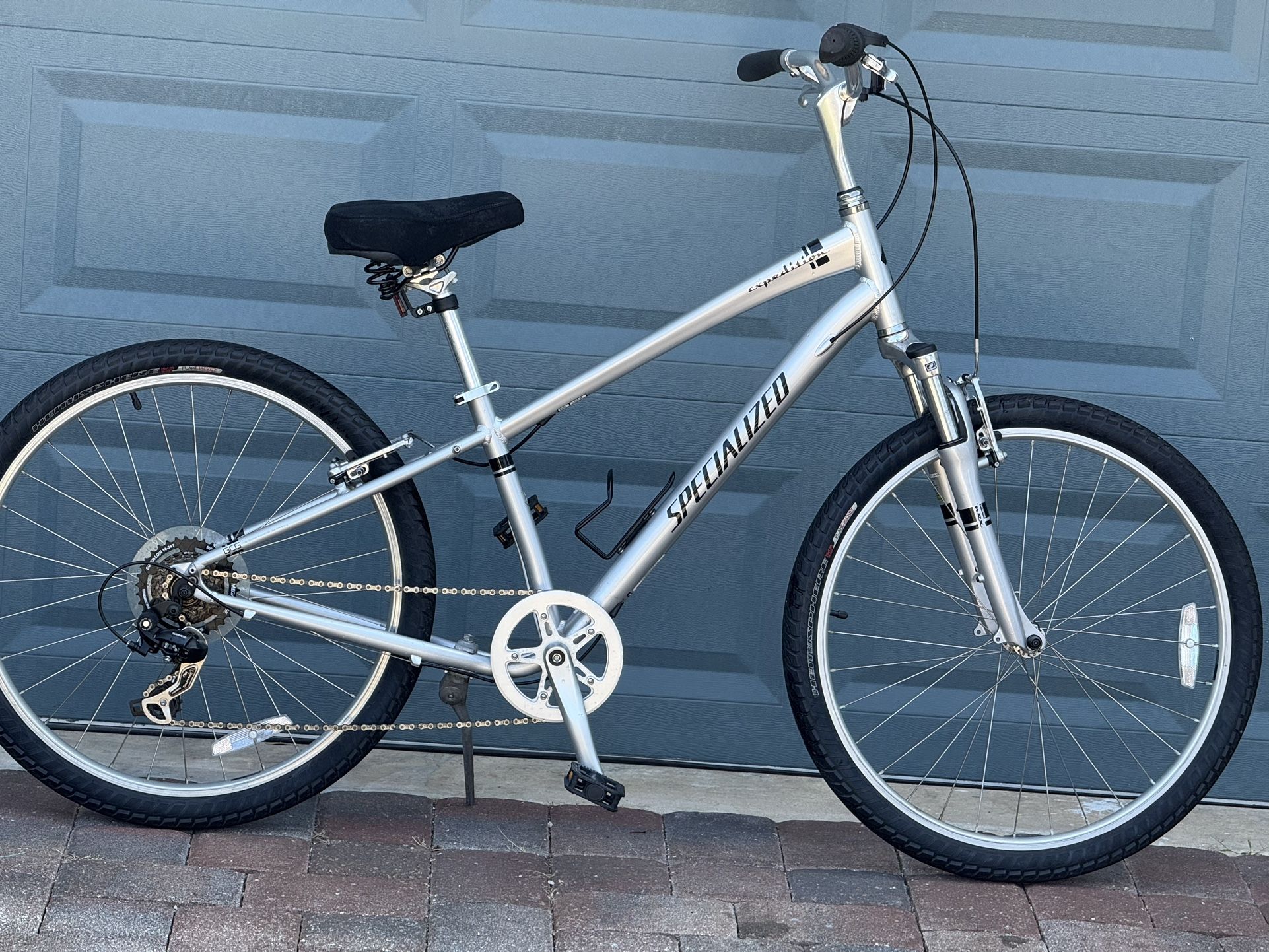 Specialize expedition 24 speed 26 inch wheel small frame