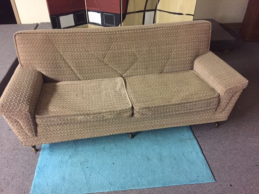 Mastercraft Of Omaha Retro Sofa